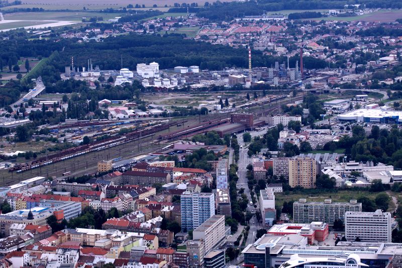 Výhled na Pardubice, kde se ten den sluníčko rozhodlo, že nebude svítit